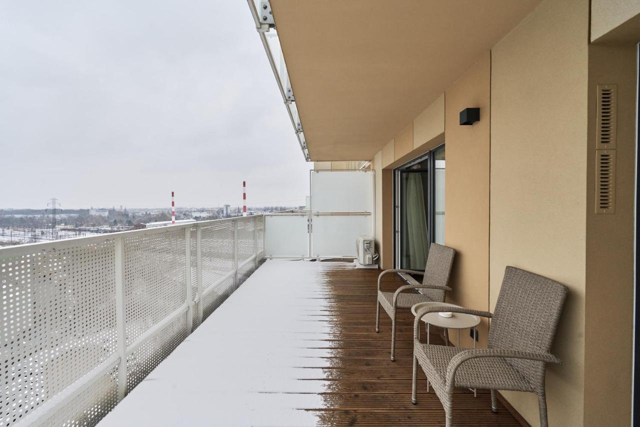 Apartment Krakowska 39 With Ac & Parking & Loggia Wroclaw By Noclegi Renters Exteriér fotografie